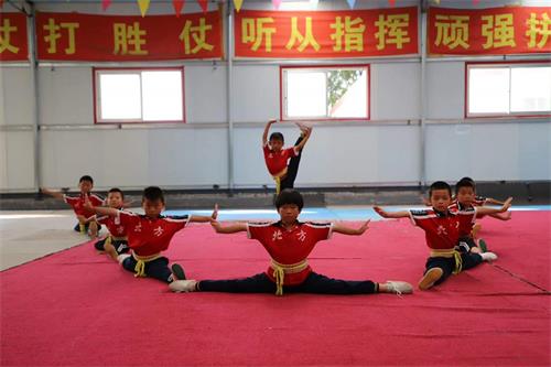 女孩學(xué)術(shù)怎么樣?河北武術(shù)學(xué)校為解惑! 女孩學(xué)術(shù)怎么樣?河北武術(shù)學(xué)校為解惑!