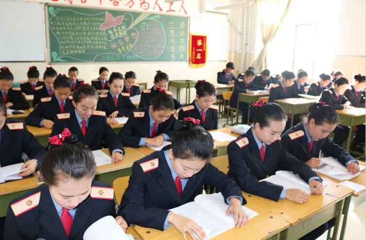 北京中企潤林控股集團(tuán)高鐵學(xué)院招生要求高嗎? 北京中企潤林控股集團(tuán)高鐵學(xué)院招生要求高嗎?