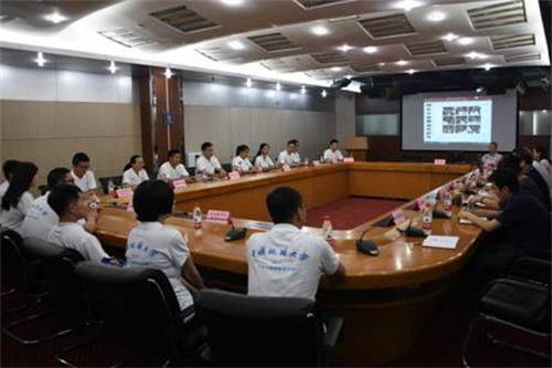 中國地質(zhì)大學(武漢)2019屆畢業(yè)生代表參加學校畢業(yè)典禮 中國地質(zhì)大學(武漢)2019屆畢業(yè)生代表參加學校畢業(yè)典禮