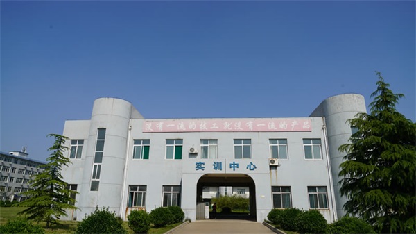 陜西國防工業(yè)技師學(xué)院是全日制的嗎? 陜西國防工業(yè)技師學(xué)院是全日制的嗎?