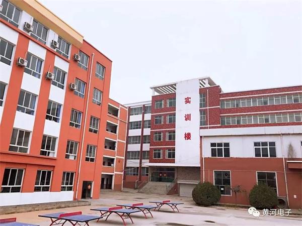 洛陽黃河科技學(xué)校開設(shè)了什么專業(yè)? 洛陽黃河科技學(xué)校開設(shè)了什么專業(yè)?
