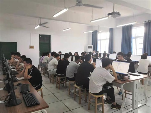 保定交通運(yùn)輸技工學(xué)校有哪些專業(yè)? 保定交通運(yùn)輸技工學(xué)校有哪些專業(yè)?