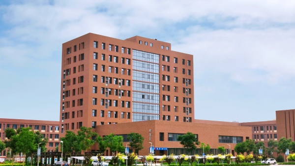 石家莊城市建設(shè)學(xué)校中鐵訂單班好不好? 石家莊城市建設(shè)學(xué)校中鐵訂單班好不好?