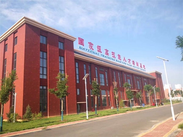 石家莊技師學(xué)院好不好? 石家莊技師學(xué)院好不好?