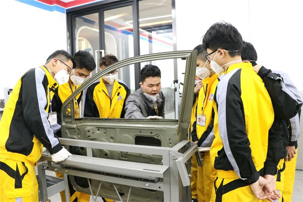 石家莊萬通汽車學?孔V嗎? 石家莊萬通汽車學校靠譜嗎?