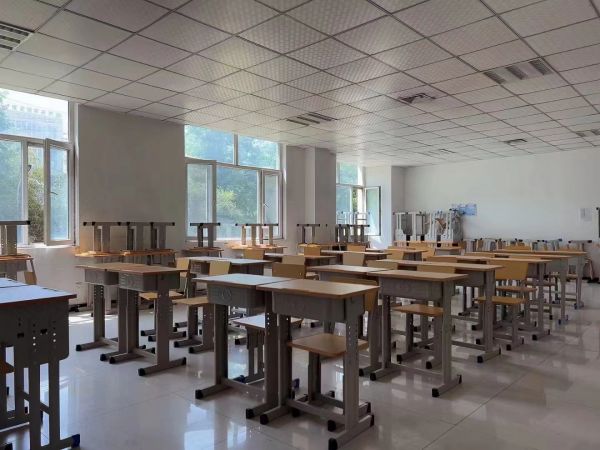 保定高新技工學(xué)校環(huán)境如何? 保定高新技工學(xué)校環(huán)境如何?
