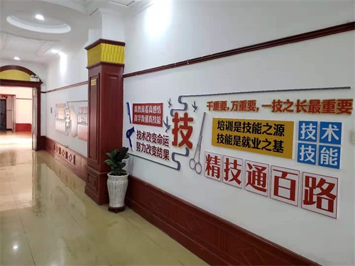阿文美容美發(fā)培訓學校有小兒推拿培訓培訓課嗎? 阿文美容美發(fā)培訓學校有小兒推拿培訓培訓課嗎?